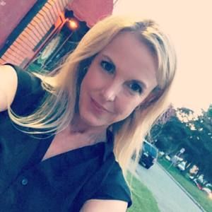 Meet your Posher, Vicki